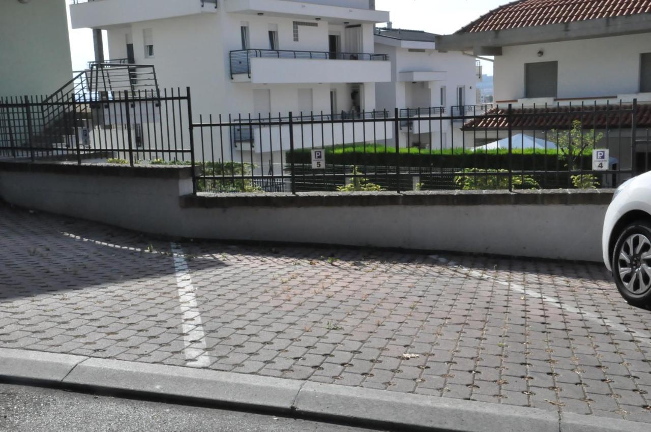 Pennyshouse Apartment San Giovanni Teatino Exterior photo